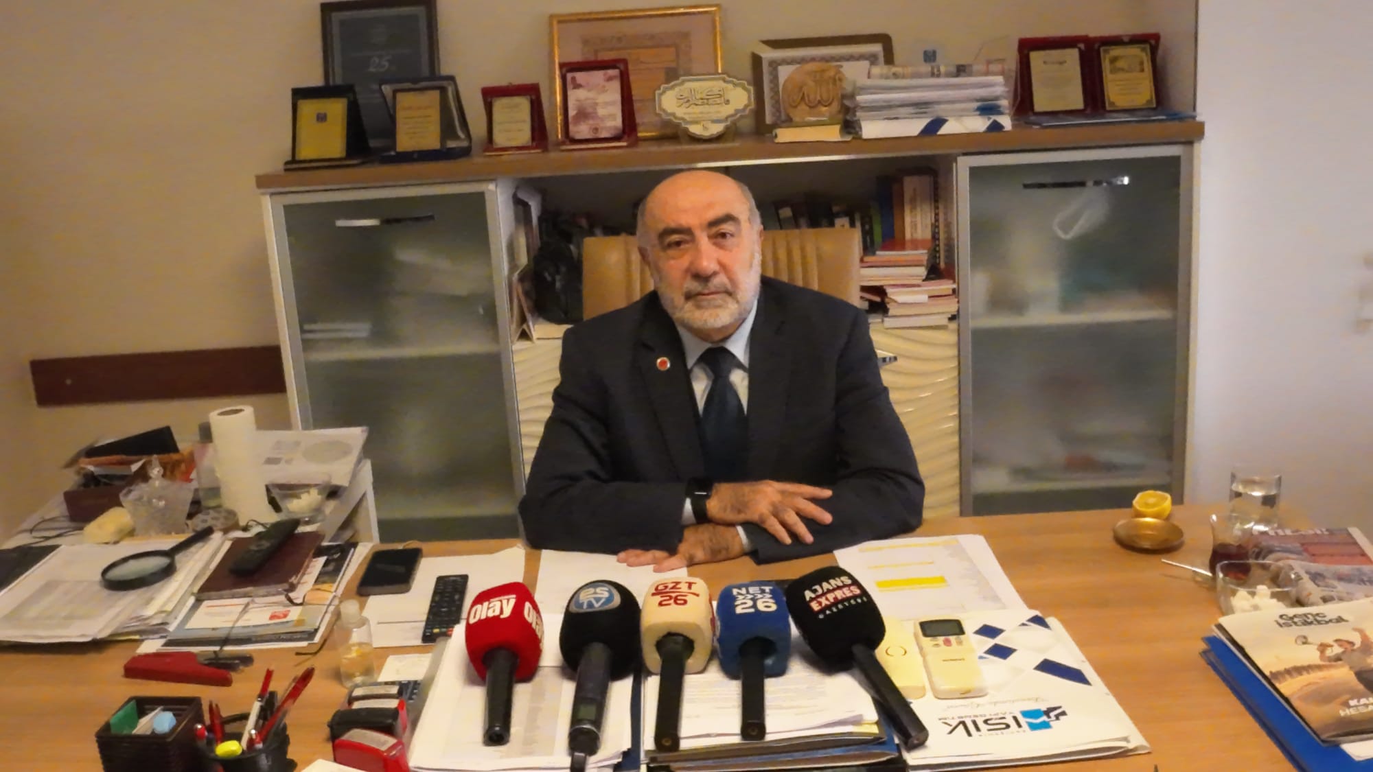 Saadet Partisi'nden Çarpıcı 'Ev Genci' Raporu: "Üniversiteler Lise Ayarına Düştü, 5 Milyon Genç Evde Oturuyor" 5 Fesih Bingöl