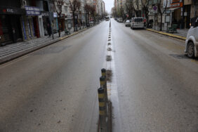 atatürk caddesi’nde sola dönüş yasağı sürüyor