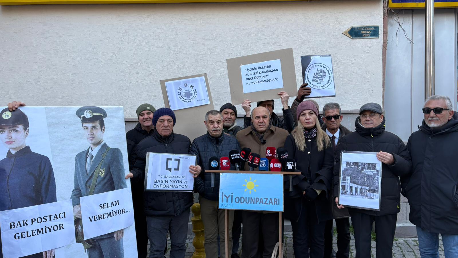 İYİ Parti Odunpazarı’ndan PTT tepkisi: “Eskişehir PTT bünyesinde görev yapan 452 çalışan, uzun süredir ciddi bir gelecek kaygısı yaşamaktadır”