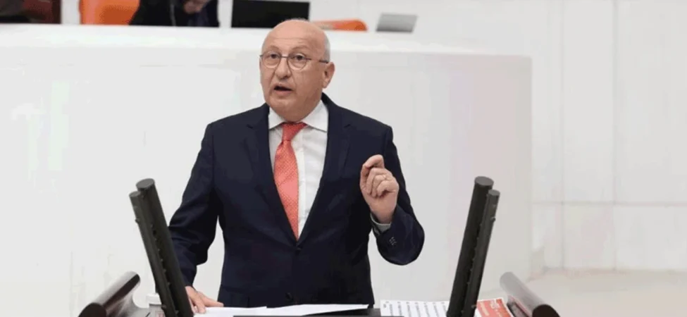 CHP’li Çakırözer’den emekli maaşı çıkışı: “Günde 33 liraya denk geliyor”