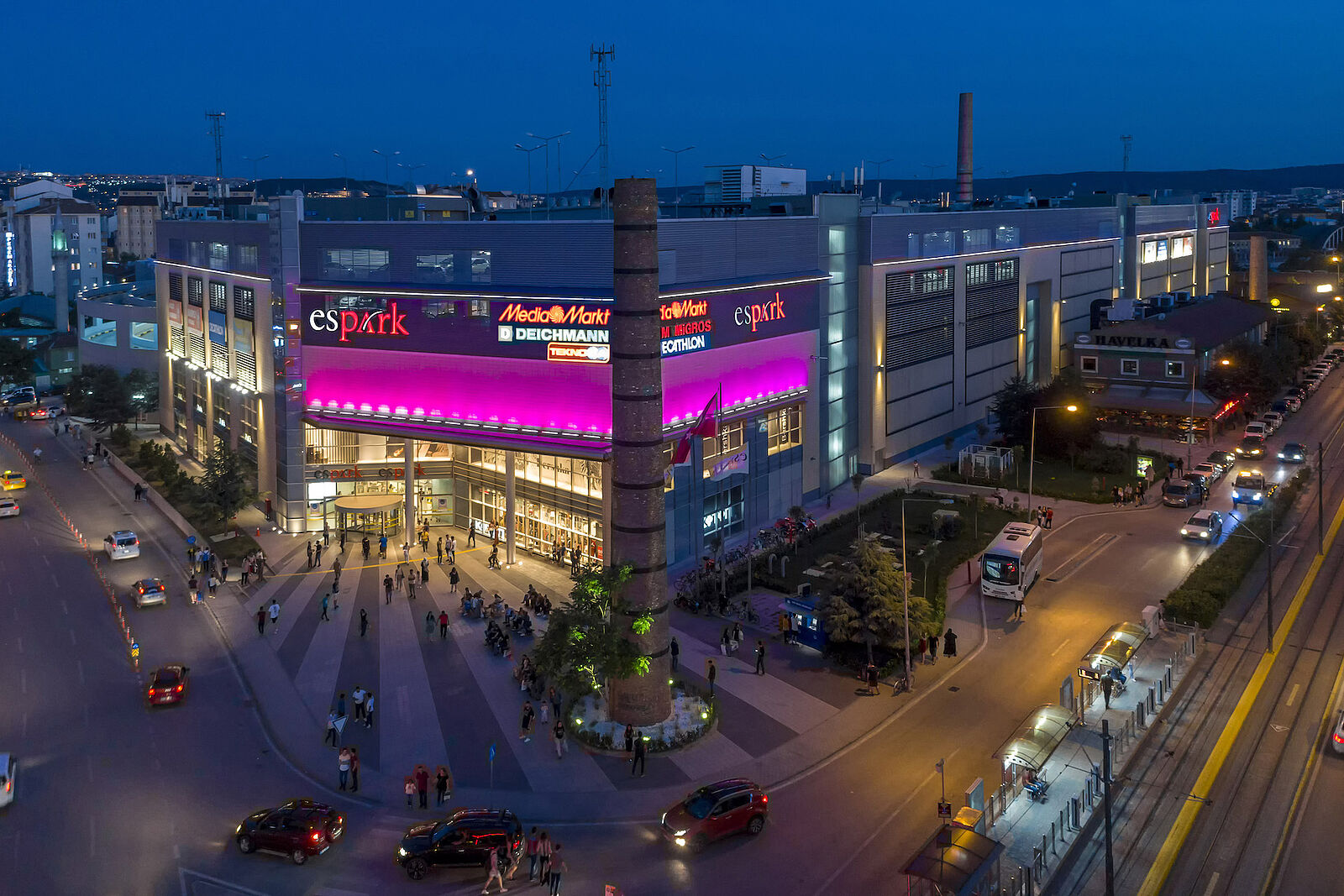 Ekrem Birsen açıkladı: Eskişehir’de pazar günleri AVM’ler kapatılacak mı?