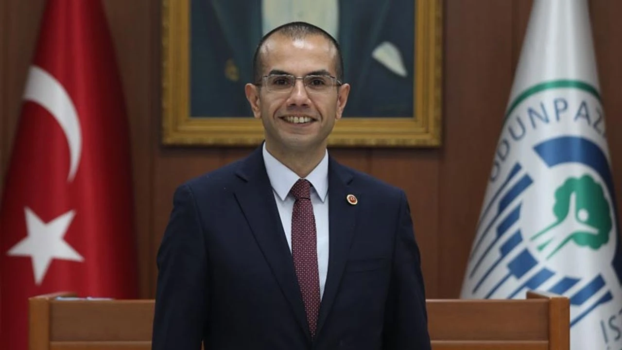 Emre Genç: “Vatandaşlarımızın lehine yapmış olduğumuz imar uygulamaları ile şehirde bir hareketlilik geleceğini düşünüyorum”