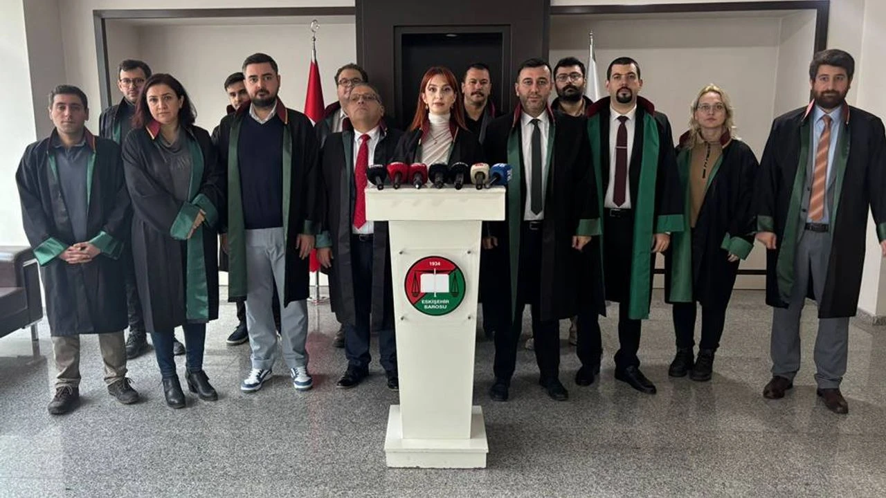 Eskişehir Barosu İnsan Hakları Komisyonu Başkanı Büşra Karadan Ünver’den 2025 yılındaki hak ihlalleri ve adli süreçlere dair bilgilendirme