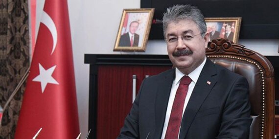 hüseyin aksoy gitti, erdinç yılmaz geldi: eskişehir valiliğinde nöbet değişimi!