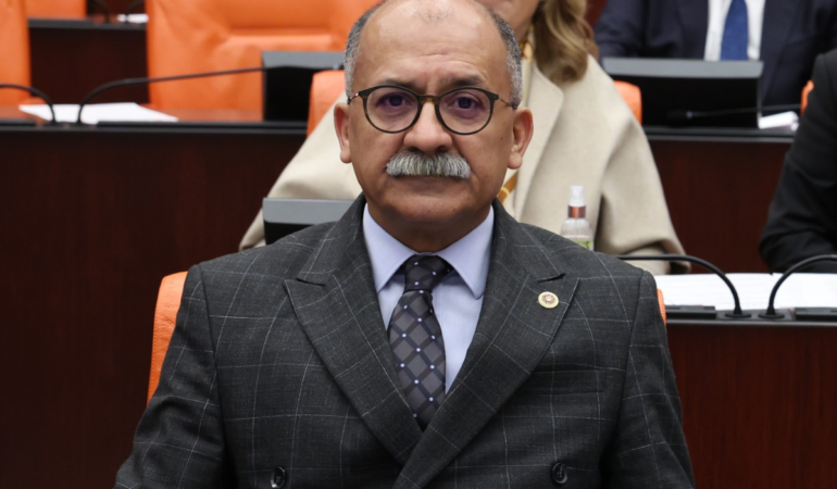 CHP’li Arslan: “Gerekirse copu da biz yeriz, gazı da biz yeriz”
