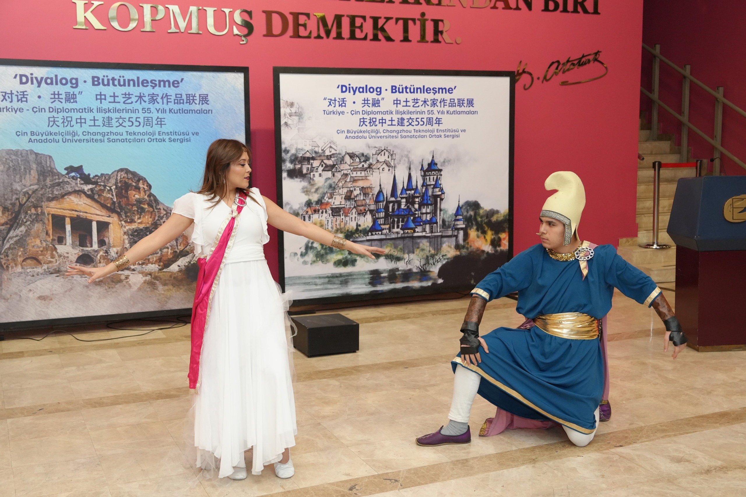 Sanatın evrensel dili Eskişehir’de Türkiye ve Çin’i buluşturdu 5 Sanatın evrensel dili Eskişehir’de Türkiye ve Çin’i buluşturdu