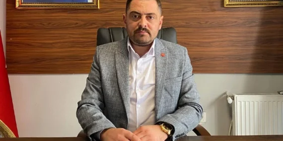 Serdar ulucan'dan ak parti iftarında atatürk’e hakaret olayına sert tepki 11 serdar ulucan’dan hatipoğlu’nun çevre yolu değerlendirmesine cevap