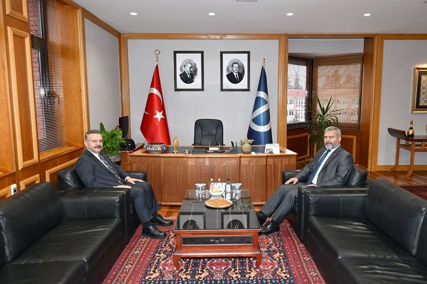 Vali Aksoy’dan Rektör Adıgüzel’e Anlamlı Veda Ziyareti