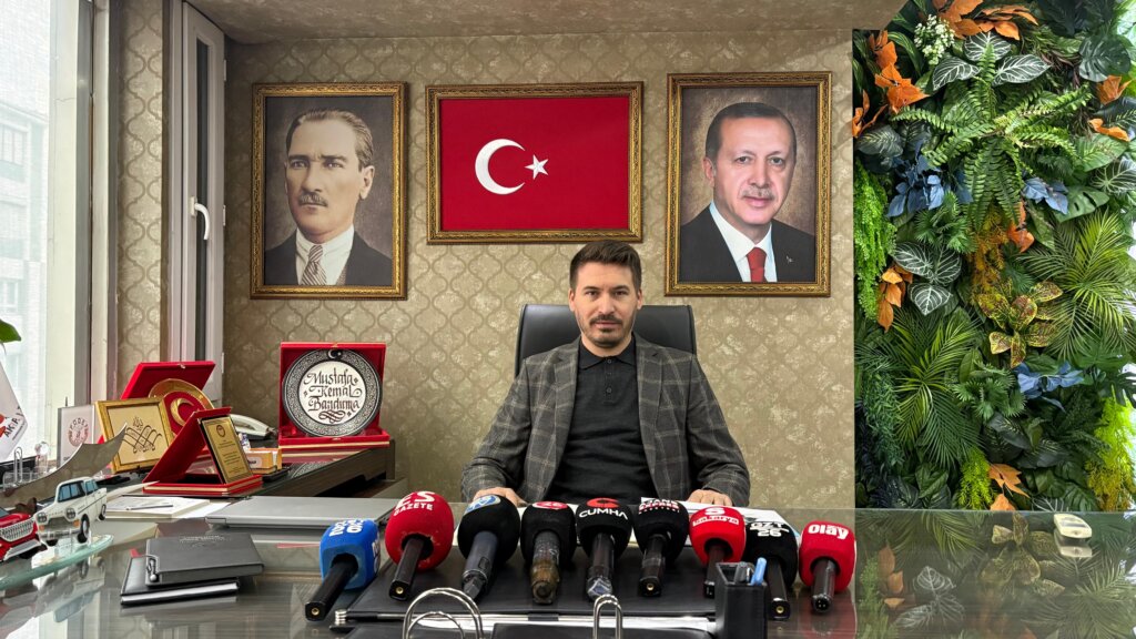 Mustafa Kemal Bandırma: “CHP tarafından yapılan basın açıklamalarında şehirle ilgili herhangi bir gündem maddesi göremiyoruz”