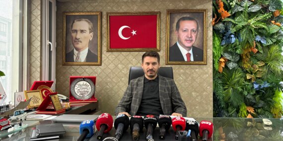 mustafa kemal bandırma: “chp tarafından yapılan basın açıklamalarında şehirle ilgili herhangi bir gündem maddesi göremiyoruz”