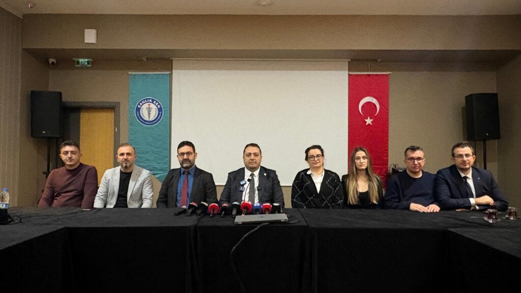 Sağlık-Sen Eskişehir İl Başkanı Hasan Hüseyin Köksal: “Dünyanın en ucuz sağlık hizmetini sunuyoruz”