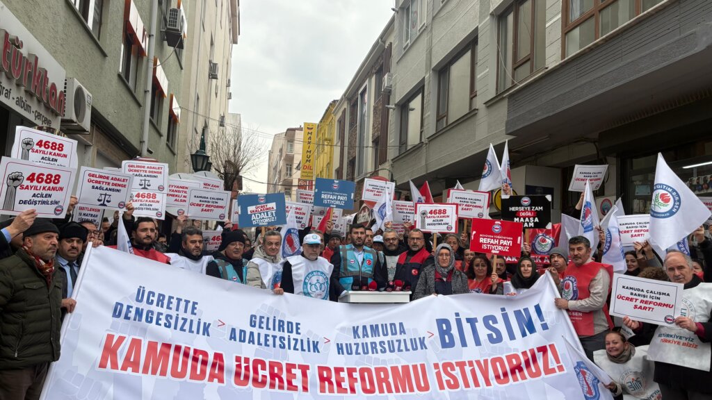 Memur-Sen’den 81 ilde çağrı: “Türkiye Yüzyılı’na yakışır bir personel reformu istiyoruz”