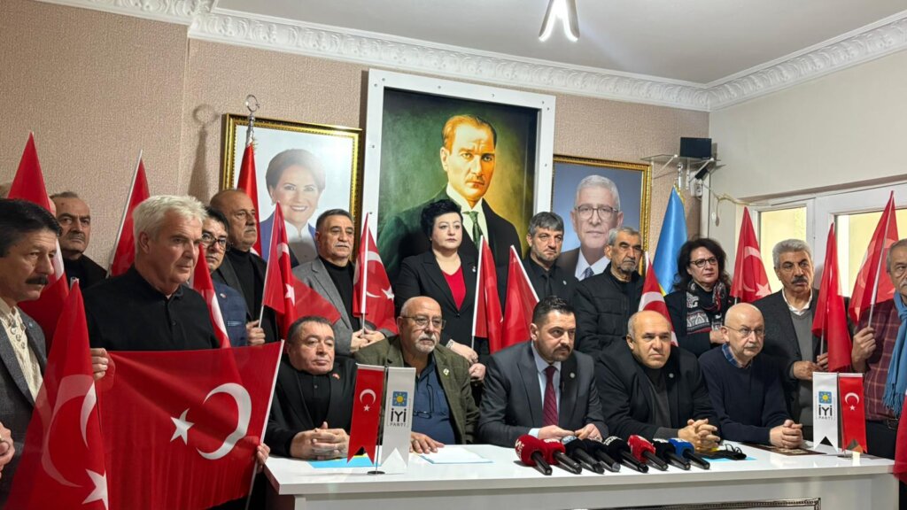 Serdar Ulucan: “Eskişehir’imizde her sokakta, her meydanda şanlı bayrağımız dalgalansın”