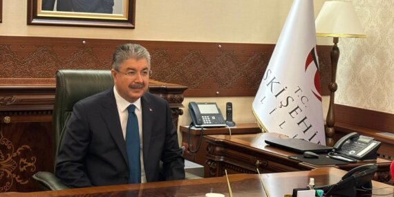 Eskişehir Valisi Dr. Erdinç Yılmaz göreve başladı