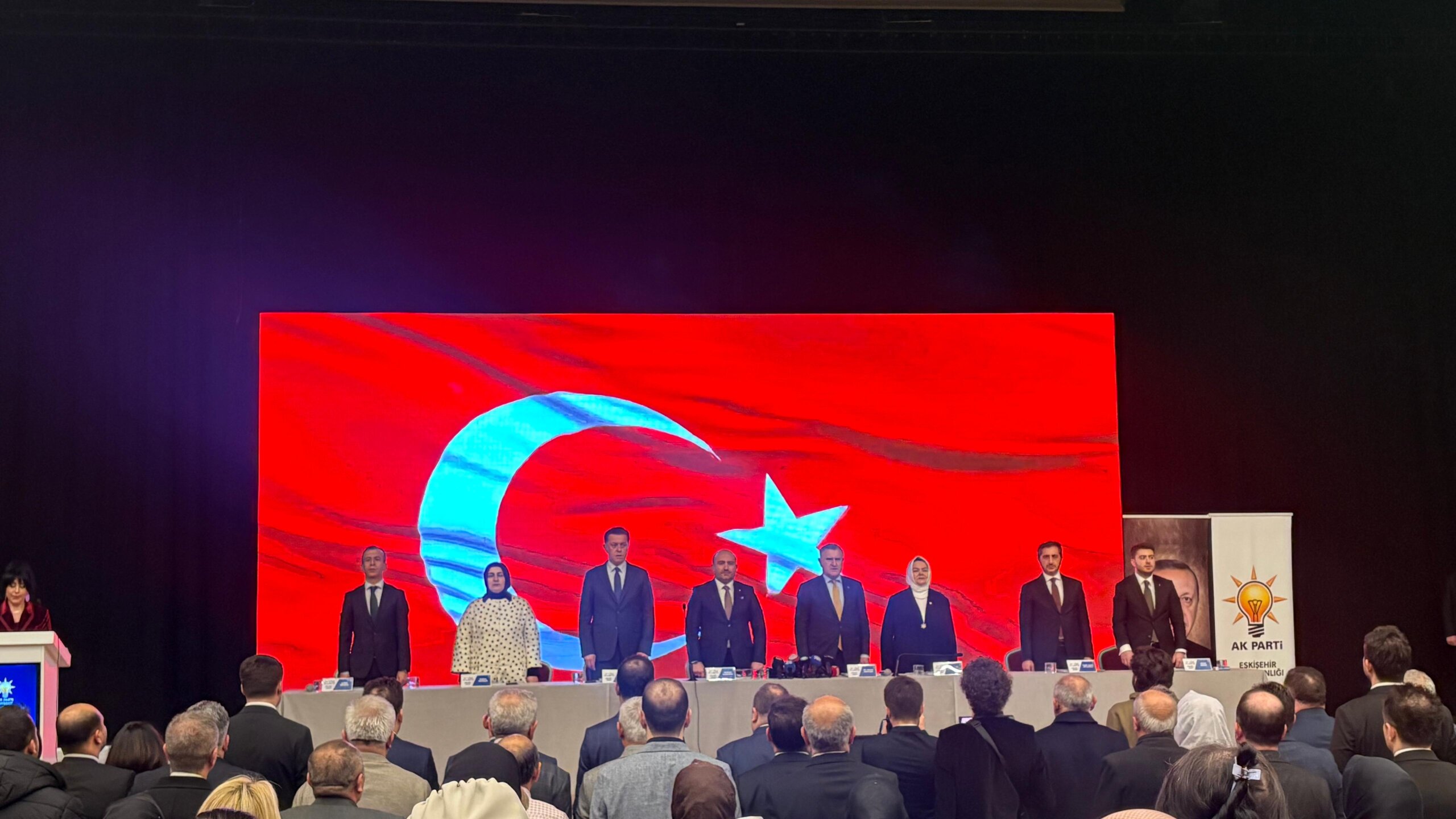 Gençlik ve Spor Bakanı Osman Aşkın Bak AK Parti İl Danışma Meclisi Toplantısı’nda konuştu