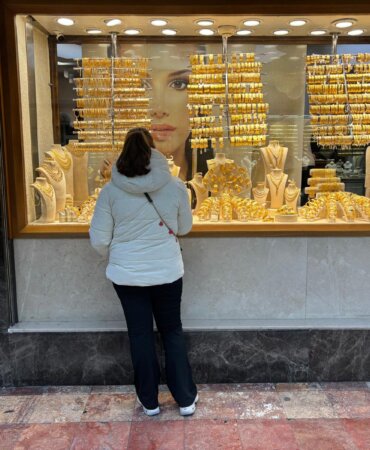 Altın fiyatları rekora koşmaya devam ediyor