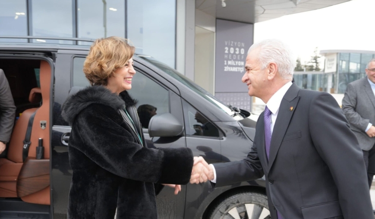 Eskişehir büyükşehir belediyesi ve eskişehir ticaret odası’ndan her ayın 26’sı için indirim çağrısı 45 büyükşehi̇r ve eto’dan her ayin 26’sinda i̇ndi̇ri̇m çağrisi (2)