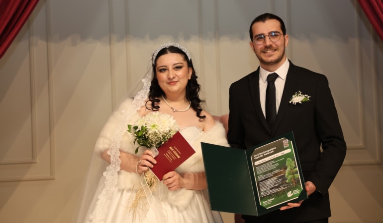 Eskişehir’de nikâh masasından doğaya uzanan anlamlı uygulama 38 evli̇li̇kler 2026 eski̇şehi̇r yili’nda yeşi̇l bi̇r hatiraya dönüşüyor (1)