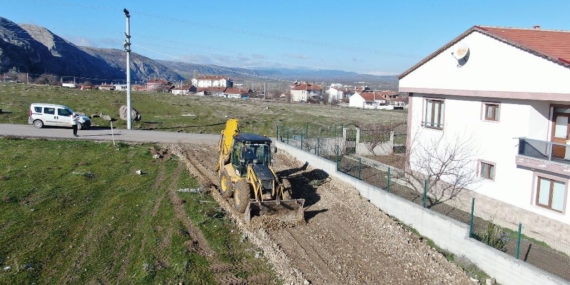 İnönü’de yol ve temizlik çalışmaları sürüyor 14 hbhli2cxwaaoiiz