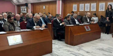 alonu-mahallesindeki-belediye-arsasi-icin-onemli-karar-meclisten-gecti