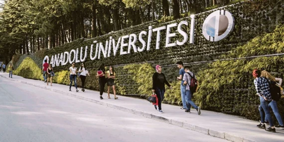 Anadolu üniversitesi’de ramazan akşamları kültür ve sanatla geçecek 74 anadolu-universitesi-rektorlugune-atanan-isim-resmen-belli-oldu (1)
