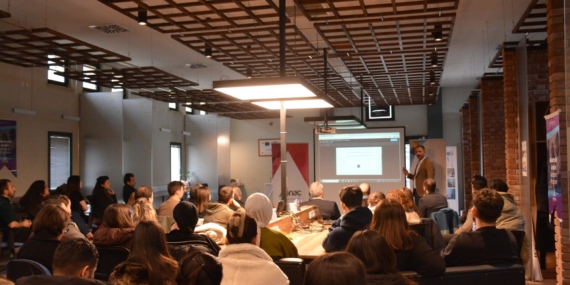 anadolu-universitesi-yapay-zeka-ve-akademi-konferansi-ozer-celik-erkan-erdemir