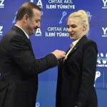 Merve kır müftüoğlu anahtar parti’ye katıldı 28 chpden-istifa-ederek-anahtar-partiye-gecen-merve-kir-muftuogluya-onemli-gorev