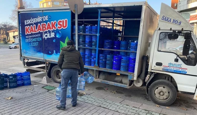 Kalabak suya zam! Yeni fiyat yarın başlıyor 37 eskisehir-halkini-uzecek-zam-gelismesi-kalabak-su-fiyatlarina-zam-geliyor