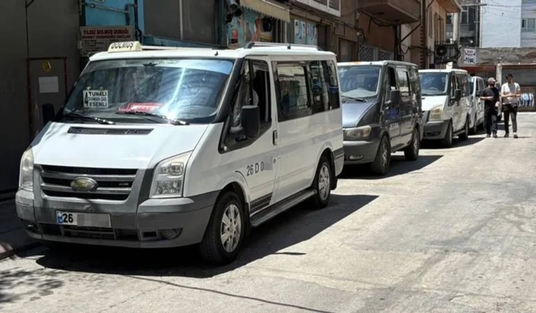Eskişehir'de dolmuş ve minibüs esnafının umudu 2 mart 26 eskisehirde-dolmus-fiyatlarina-zam-geliyor-iste-zammin-gorusulecegi-tarih