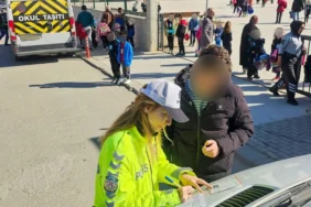 Eskişehir’de okul servisleri ve okul çevrelerine sıkı denetim 43 eskisehirde-okul-cevrelerine-ve-servis-araclarina-yonelik-genis-kapsamli-denetim