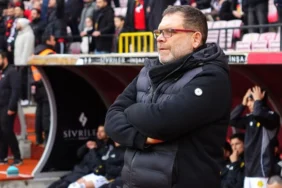 eskisehirspor-teknik-direktoru-hakan-sapci-acikladi-maalesef-bu-durum-bizi-olumsuz-etkiliyor