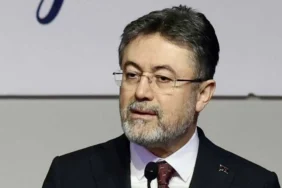 Bakan yumaklı, ak parti eskişehir i̇l başkanlığını ziyaret etti 1 thumbnail