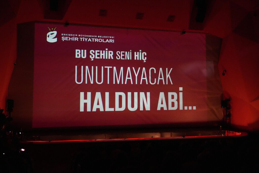 Şehir Tiyatroları Haldun Dormen’i unutmadı