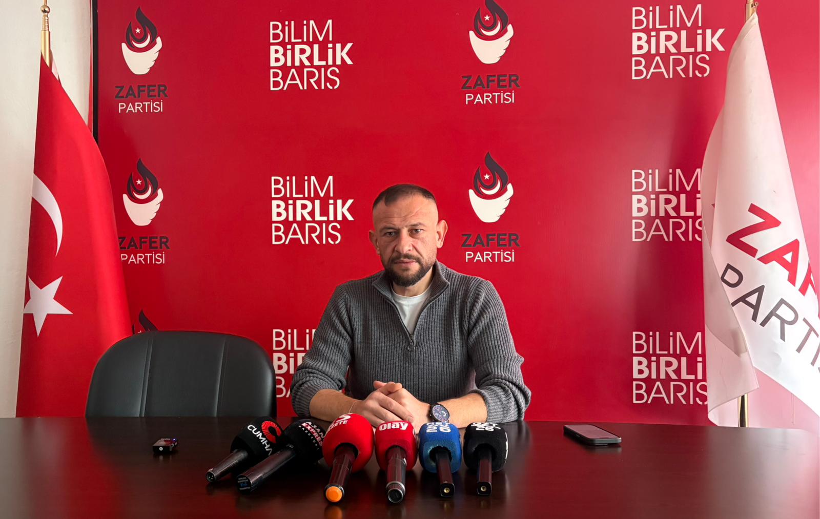 Hasan Demir’den Eskişehir’deki su, trafik ve barınak sorunlarına tepki