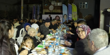 büyükşehi̇r i̇ftar davetleri̇ne devam edi̇yor (1)