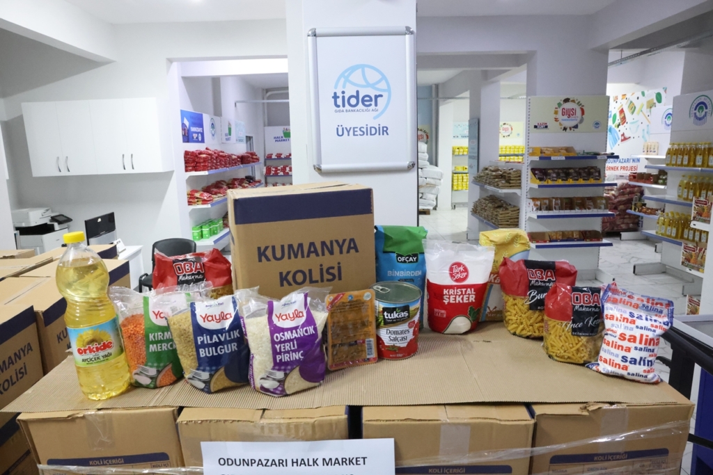 ihtiyac sahiplerinin tercihi halk market 4