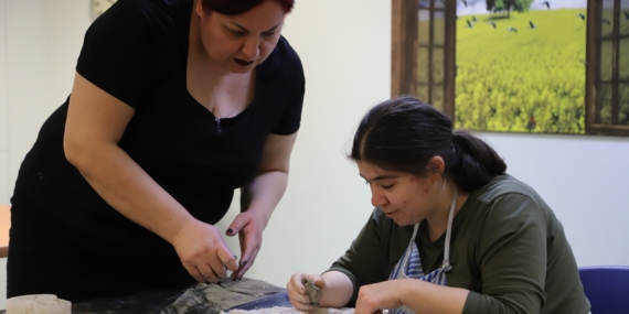 Büyükşehir’den engelli bireylere güvenli ve üretken yaşam alanı 10 zi̇hi̇nsel engelli̇ gündüz yaşam merkezi̇ umut oluyor (2) (1)