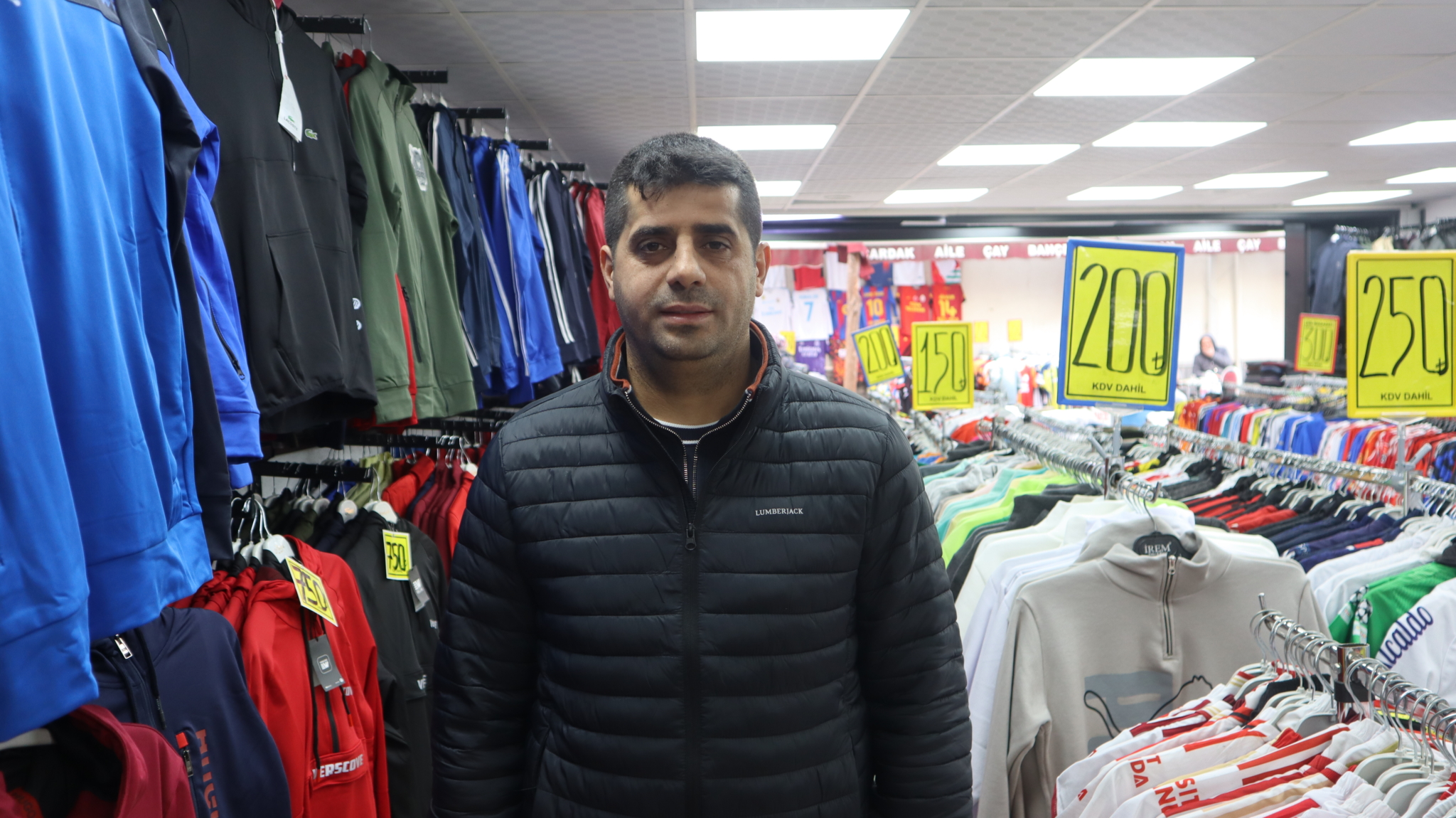 Emrah Özuzma hazır giyimde kalite düşüşünün nedenlerini açıkladı 5 eskişehir-hazır-elbiseciler-esnaf-odası-başkanı-emrah-özuzma-açıklama