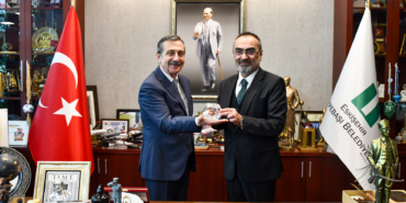 eskisehir-tepebasi-belediyesi-eloge-odulu-takdimi-mart-2026