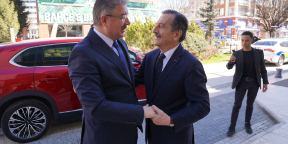 eskisehir-valisi-erdinc-yilmaz-tepebasi-belediyesi-ziyareti