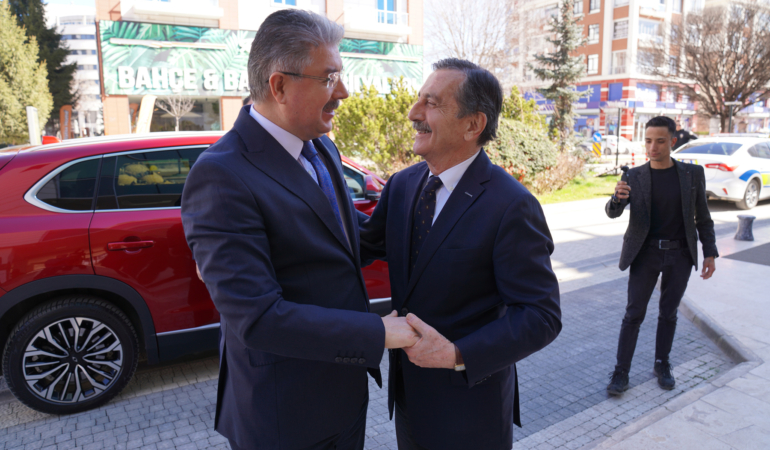 eskisehir-valisi-erdinc-yilmaz-tepebasi-belediyesi-ziyareti