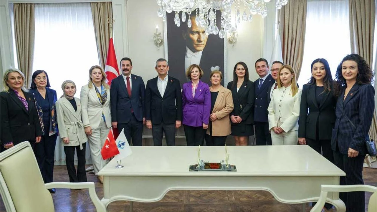 Özgür Özel: "Sivrihisar çok kıymetli bir yer" 5 özgür özel